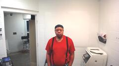 Mugshot of Stewart, Derrick